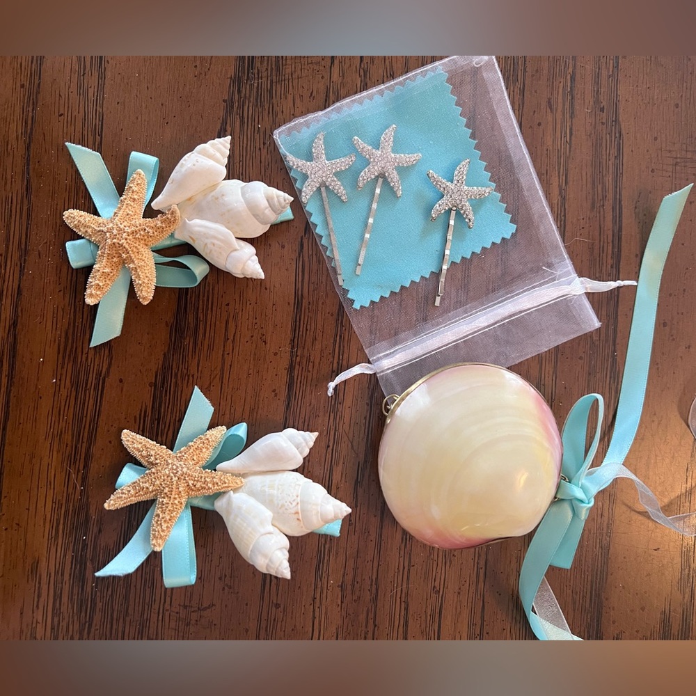 Wedding accessories for beach wedding
